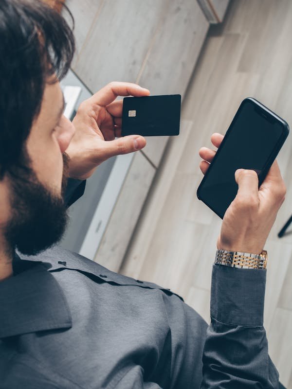 Transformez vos échanges professionnels avec la carte de visite NFC